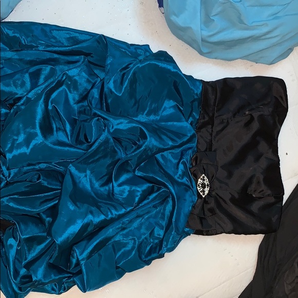 Homecoming dress - Picture 1 of 4